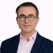 Professeur expérimenté en Lettres donne cours particuliers à des élèves au collège ou au lycée